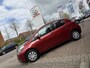 Toyota Yaris 1.0 VVT-i Now | All-wheather banden | Dealer onderhouden
