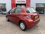 Toyota Yaris 1.0 VVT-i Now | All-wheather banden | Dealer onderhouden