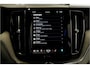 Volvo XC60 2.0 T8 AWD 335kW/456pk Plug-in hybrid Plus Bright PANORAMADAK + HARMAN/KARDON + EL.TREKHAAK + ADAPT.CRUISE + PILOT ASSIST + BLIS + HEAD-UP DISPLAY + STOEL-&STUURVERWARMING + 360 CAMERA + LANE ASSIST + PARKSENSOREN V&A + 20" LM-VELGEN!!