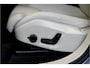 Volvo XC60 2.0 T8 AWD 335kW/456pk Plug-in hybrid Plus Bright PANORAMADAK + HARMAN/KARDON + EL.TREKHAAK + ADAPT.CRUISE + PILOT ASSIST + BLIS + HEAD-UP DISPLAY + STOEL-&STUURVERWARMING + 360 CAMERA + LANE ASSIST + PARKSENSOREN V&A + 20" LM-VELGEN!!
