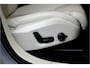 Volvo XC60 2.0 T8 AWD 335kW/456pk Plug-in hybrid Plus Bright PANORAMADAK + HARMAN/KARDON + EL.TREKHAAK + ADAPT.CRUISE + PILOT ASSIST + BLIS + HEAD-UP DISPLAY + STOEL-&STUURVERWARMING + 360 CAMERA + LANE ASSIST + PARKSENSOREN V&A + 20" LM-VELGEN!!