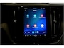 Volvo XC60 2.0 T8 AWD 335kW/456pk Plug-in hybrid Plus Bright PANORAMADAK + HARMAN/KARDON + EL.TREKHAAK + ADAPT.CRUISE + PILOT ASSIST + BLIS + HEAD-UP DISPLAY + STOEL-&STUURVERWARMING + 360 CAMERA + LANE ASSIST + PARKSENSOREN V&A + 20" LM-VELGEN!!