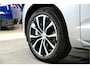 Volvo XC60 2.0 T8 AWD 335kW/456pk Plug-in hybrid Plus Bright PANORAMADAK + HARMAN/KARDON + EL.TREKHAAK + ADAPT.CRUISE + PILOT ASSIST + BLIS + HEAD-UP DISPLAY + STOEL-&STUURVERWARMING + 360 CAMERA + LANE ASSIST + PARKSENSOREN V&A + 20" LM-VELGEN!!