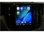Volvo XC60 2.0 T8 AWD 335kW/456pk Plug-in hybrid Plus Bright PANORAMADAK + HARMAN/KARDON + EL.TREKHAAK + ADAPT.CRUISE + PILOT ASSIST + BLIS + HEAD-UP DISPLAY + STOEL-&STUURVERWARMING + 360 CAMERA + LANE ASSIST + PARKSENSOREN V&A + 20" LM-VELGEN!!
