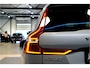 Volvo XC60 2.0 T8 AWD 335kW/456pk Plug-in hybrid Plus Bright PANORAMADAK + HARMAN/KARDON + EL.TREKHAAK + ADAPT.CRUISE + PILOT ASSIST + BLIS + HEAD-UP DISPLAY + STOEL-&STUURVERWARMING + 360 CAMERA + LANE ASSIST + PARKSENSOREN V&A + 20" LM-VELGEN!!