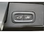 Volvo XC60 2.0 T8 AWD 335kW/456pk Plug-in hybrid Plus Bright PANORAMADAK + HARMAN/KARDON + EL.TREKHAAK + ADAPT.CRUISE + PILOT ASSIST + BLIS + HEAD-UP DISPLAY + STOEL-&STUURVERWARMING + 360 CAMERA + LANE ASSIST + PARKSENSOREN V&A + 20" LM-VELGEN!!