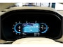 Volvo XC60 2.0 T8 AWD 335kW/456pk Plug-in hybrid Plus Bright PANORAMADAK + HARMAN/KARDON + EL.TREKHAAK + ADAPT.CRUISE + PILOT ASSIST + BLIS + HEAD-UP DISPLAY + STOEL-&STUURVERWARMING + 360 CAMERA + LANE ASSIST + PARKSENSOREN V&A + 20" LM-VELGEN!!