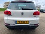 Volkswagen Tiguan 1.4 TSI Sport&Style van 2de Eig met elec panoramadak en parkeersensoren en trekhaak en navigatie en bluetooth