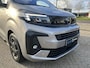 Opel Vivaro-e Electric L2 75 kWh 136pk | ACTIE! | 8 jaar garantie | 0% financial lease | Full ECO LED koplampen | Exterieur Pakket | Apple Carplay | Android Auto | Achteruitrijcamera | Parkeersensoren achter | Climate Control | Pack ergonomie met passagiersstoel | van voor  Keyless Entry | Lederen stuurwiel | Draadloze telefoonoplader | van €47.881 voor €35.195 ex. BTW rijklaar