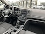 Renault Megane 1.2 TCe Limited / NAVIGATIE / LICHTMETALEN VELGEN / PARKEERSENSOREN