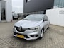 Renault Megane 1.2 TCe Limited / NAVIGATIE / LICHTMETALEN VELGEN / PARKEERSENSOREN