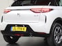 DS 3 Crossback 1.2 100PK Business | AppleCarPlay/AndroidAuto | Armsteun | Bluetooth | LED | Navigatie | Climate Control | Cruise Control | Keyless | DAB Radio | Privacy Glass | Parkeersensoren | Isofix |