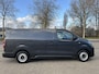 Opel Vivaro-e Electric L3 75 kWh 136pk | ACTIE! | 8 jaar garantie | 0% financial lease| NAVI | Apple Carplay | Android Auto | Parkeersensoren voor- en achter | Achteruitrijcamera | Dode hoek detectie | Mistlampen | Licht- en regensensor | Automatische verlichting | Digital cockpit | Tussenwand comfort met raam | Houten afwerking laadruimte | Reservewiel | van €48.710 voor €35.850 ex. BTW rijklaar
