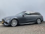 Mercedes-Benz C-klasse Estate 180 AMG Line Pano Burmester Memory HUD Trekhaak Leer Verw+Ventilatie BOMVOL!