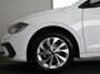 Volkswagen Polo 1.0 TSI Life Edition | Navigatie via App | Parkeersensoren | Achteruitrijcamera | Adaptieve cruise control | Stoelverwarming |