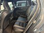 Volvo V60 2.0 B4 R-Design | Achteruitrijcamera | Trekhaak | Sportstoelen | Navigatie | Apple Carplay | Android Auto | Elektrische Achterklep | Keyless Entry | Cruise Control Adaptief