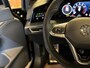 Volkswagen Golf 1.5 eTSI R-Line / 360 Camera / Pano / H/K / Stoel/Stuur verwarming / Carplay