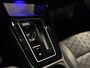 Volkswagen Golf 1.5 eTSI R-Line / 360 Camera / Pano / H/K / Stoel/Stuur verwarming / Carplay