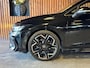 Volkswagen Golf 1.5 eTSI R-Line / 360 Camera / Pano / H/K / Stoel/Stuur verwarming / Carplay