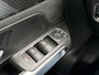 Mercedes-Benz GLB 200 Business Solution AMG | Trekhaak | MultiBeam LED | Camera | DAB+ | 19 inch