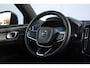Volvo EC40 Single Motor Extended Range Plus Black Edition Panoramadak | Verwarmbare voorstoelen&stuurwiel | 360 graden camera | Premium audio by Harman Kardon | Adaptieve cruise control | Keyless entry | Warmtepomp