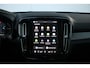 Volvo EC40 Single Motor Extended Range Plus Black Edition Panoramadak | Verwarmbare voorstoelen&stuurwiel | 360 graden camera | Premium audio by Harman Kardon | Adaptieve cruise control | Keyless entry | Warmtepomp