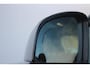 Volvo EC40 Single Motor Extended Range Plus Black Edition Panoramadak | Verwarmbare voorstoelen&stuurwiel | 360 graden camera | Premium audio by Harman Kardon | Adaptieve cruise control | Keyless entry | Warmtepomp