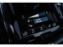Volvo XC60 Recharge T6 AWD R-Design | Navigatie | Schuif-/Kanteldak | Head-Up Display | 360 Camera | Trekhaak | Adaptieve Cruise Control | Harman Kardon Audio | Stoel-/Stuurverwarming | Gelamineerd Glas Rondom | Park Assist | Memory | Elek. Stoelen | Zitverlenging | Dodehoekdetectie | 21" LM