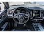 Volvo XC60 Recharge T6 AWD R-Design | Navigatie | Schuif-/Kanteldak | Head-Up Display | 360 Camera | Trekhaak | Adaptieve Cruise Control | Harman Kardon Audio | Stoel-/Stuurverwarming | Gelamineerd Glas Rondom | Park Assist | Memory | Elek. Stoelen | Zitverlenging | Dodehoekdetectie | 21" LM