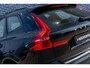 Volvo XC60 Recharge T6 AWD R-Design | Navigatie | Schuif-/Kanteldak | Head-Up Display | 360 Camera | Trekhaak | Adaptieve Cruise Control | Harman Kardon Audio | Stoel-/Stuurverwarming | Gelamineerd Glas Rondom | Park Assist | Memory | Elek. Stoelen | Zitverlenging | Dodehoekdetectie | 21" LM