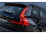 Volvo XC60 Recharge T6 AWD R-Design | Navigatie | Schuif-/Kanteldak | Head-Up Display | 360 Camera | Trekhaak | Adaptieve Cruise Control | Harman Kardon Audio | Stoel-/Stuurverwarming | Gelamineerd Glas Rondom | Park Assist | Memory | Elek. Stoelen | Zitverlenging | Dodehoekdetectie | 21" LM