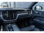 Volvo XC60 Recharge T6 AWD R-Design | Navigatie | Schuif-/Kanteldak | Head-Up Display | 360 Camera | Trekhaak | Adaptieve Cruise Control | Harman Kardon Audio | Stoel-/Stuurverwarming | Gelamineerd Glas Rondom | Park Assist | Memory | Elek. Stoelen | Zitverlenging | Dodehoekdetectie | 21" LM