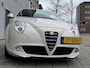 Alfa Romeo MiTo 1.4 Distinctive - Airco I Comfort pakket I PDC I Sport velgen I Xenon I