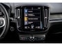 Volvo XC40 Plug-in Hybrid T5 Plus Dark | Adaptieve Cruise Control | Lederen Bekleding | Stoel-/Stuurverwarming | Harman Kardon Audio | Navigatie | Apple Carplay / Android Auto | Voorruitverwarming | BLIS | Getint Glas |