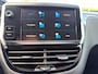 Peugeot 2008 1.2 PureTech Allure met parkeersensoren en trekhaak en navigatie en bluetooth telefoon / media en airco