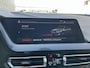 BMW 2-serie Gran Coupé 220i / Pano / Navigatie / App connect / Camera / Parkeersensoren V+A / Lichtmetaal 17 inch / Trekhaak /