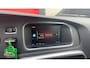 Volvo V40 2.0 D2 R-Design Business NWE D-RIEM / TREKHAAK / XENON / STOELVERW / NAVI / CLIMA / PDC / BLUETOOTH / CRUISE / NL-AUTO
