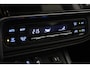 Toyota Auris 1.8 Hybrid Executive | Trekhaak | Parkeersensoren | Stoelverwarming | Cruise-Control | Panorama Dak |