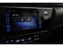 Toyota Auris 1.8 Hybrid Executive | Trekhaak | Parkeersensoren | Stoelverwarming | Cruise-Control | Panorama Dak |