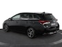 Toyota Auris 1.8 Hybrid Executive | Trekhaak | Parkeersensoren | Stoelverwarming | Cruise-Control | Panorama Dak |