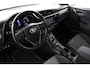 Toyota Auris 1.8 Hybrid Executive | Trekhaak | Parkeersensoren | Stoelverwarming | Cruise-Control | Panorama Dak |