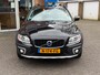 Volvo XC70 2.4 D5 220pk AWD|lage km. stand!|Trekhaak|Schadevrij|Erg mooie auto!