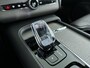 Volvo XC90 T8 Plug-in hybrid AWD Ultra Dark | Panoramadak | 360° camera | Bowers & Wilkins | Head-up Display | Luchtvering | Stoelventilatie | Stoel- en Stuurverwarming | Trekhaak