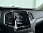 Volvo XC90 T8 Plug-in hybrid AWD Ultra Dark | Panoramadak | 360° camera | Bowers & Wilkins | Head-up Display | Luchtvering | Stoelventilatie | Stoel- en Stuurverwarming | Trekhaak