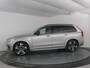 Volvo XC90 T8 Plug-in hybrid AWD Ultra Dark | Panoramadak | 360° camera | Bowers & Wilkins | Head-up Display | Luchtvering | Stoelventilatie | Stoel- en Stuurverwarming | Trekhaak