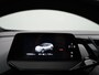 Volkswagen ID.4 Max 77 kWh panorama dak | SoH 89,4 % | Apple Carplay | Panorama dak | Achteruitrij camera | Parkeersensoren voor en achter | Wifi | Spraakbediening | Voorstoelen verwarmd | Warmtepomp |