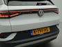 Volkswagen ID.4 Max 77 kWh panorama dak | SoH 89,4 % | Apple Carplay | Panorama dak | Achteruitrij camera | Parkeersensoren voor en achter | Wifi | Spraakbediening | Voorstoelen verwarmd | Warmtepomp |