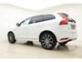 Volvo XC60 2.0 T5 FWD Ocean Race 245pk | Panorama dak | Elektrische stoelen | Verwarmde voorruit | Stoelverwarming | Handsfree kofferklep | Camera | Lederen bekleding | Afneembare trekhaak | 1.600kg trekgewicht | NL auto