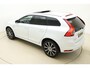 Volvo XC60 2.0 T5 FWD Ocean Race 245pk | Panorama dak | Elektrische stoelen | Verwarmde voorruit | Stoelverwarming | Handsfree kofferklep | Camera | Lederen bekleding | Afneembare trekhaak | 1.600kg trekgewicht | NL auto