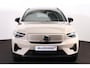 Volvo EX40 Extended Range Ultra 82 kWh - IntelliSafe Assist & Surround - 360º Camera - Harman/Kardon audio - Verwarmde voorstoelen & stuur - Parkeersensoren voor & achter - Elektr. bedienb. voorstoelen met geheugen links - Draadloze tel. lader - Warmtepomp - Extra getint glas - 20' LMV